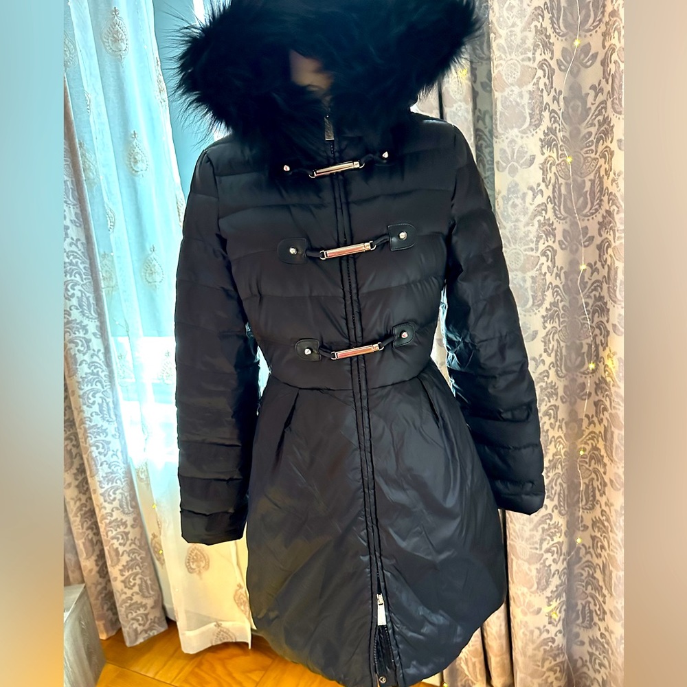 PINKO  Italian 🇮🇹 down coat with hood size USA 4
